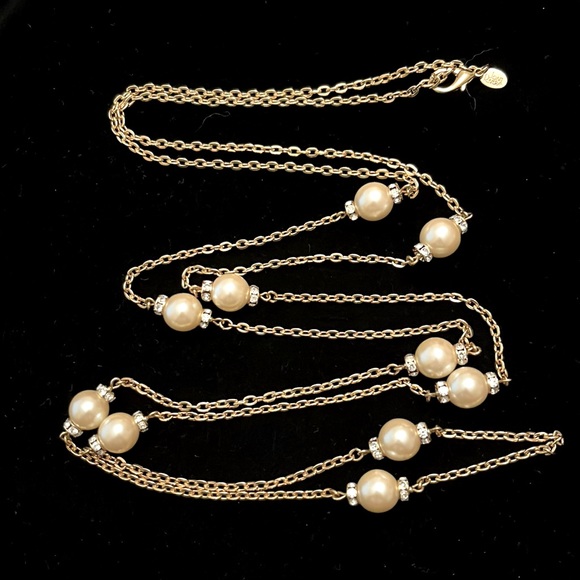 Joan Rivers Jewelry Vintage Joan Rivers Pearl Austrian Crystal Stations On 6 Golden Necklace